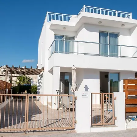 2 Villa *