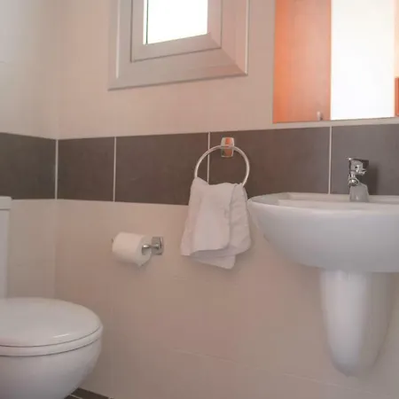 2 Villa *